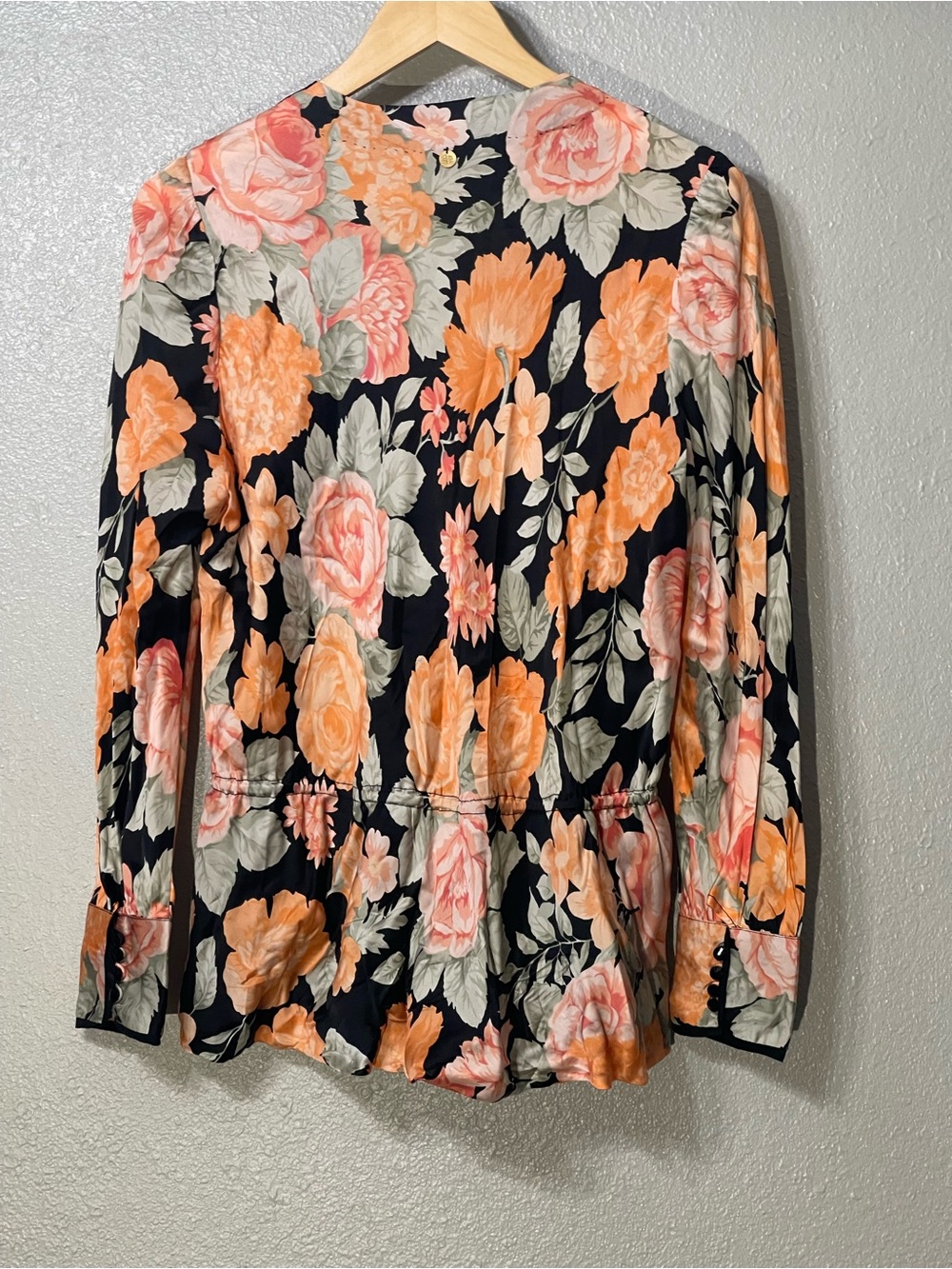 Anti Batik Floral Wrap Top in Black with Peach Bloom -Size S - Picture 3 of 3